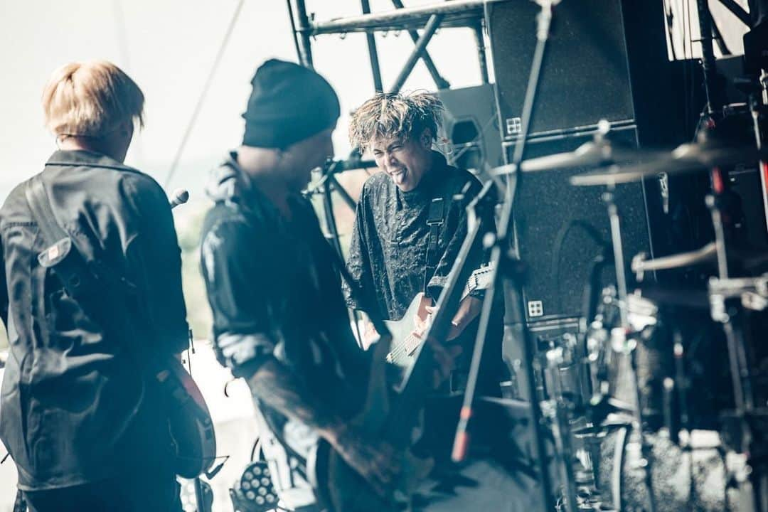 coldrainさんのインスタグラム写真 - (coldrainInstagram)「WILD BUNCH FEST. 2023  Photos by @__tpwbo  #coldrain #wbf #ワイバン」9月18日 20時20分 - coldrain_official