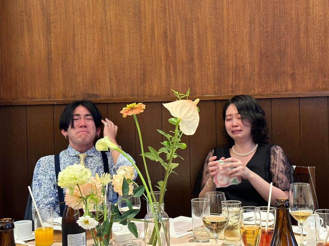 平部雅洋さんのインスタグラム写真 - (平部雅洋Instagram)「堪えられなかった新婦友人たち。」9月18日 20時13分 - hirabechan_rggr