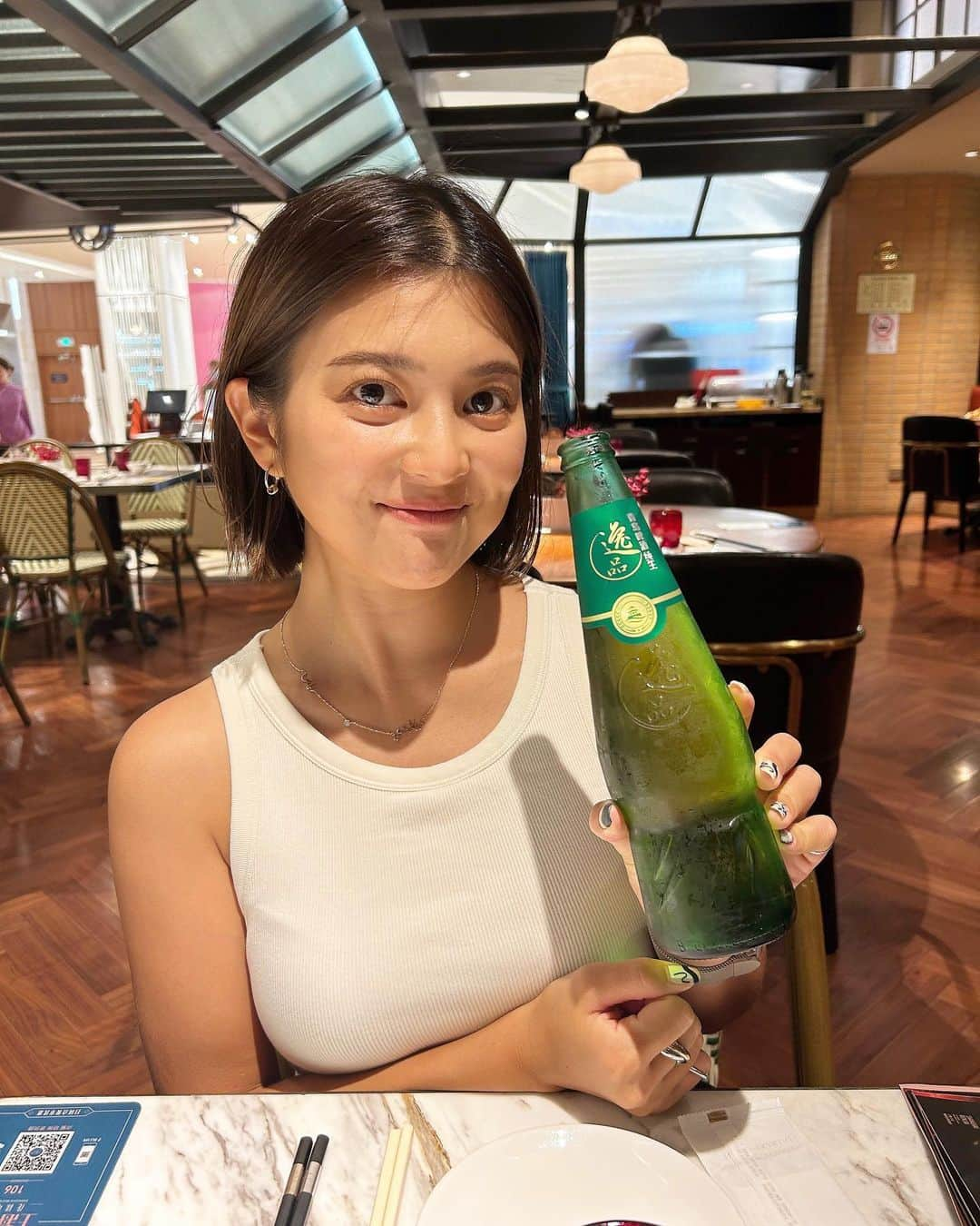 並木万里菜のインスタグラム：「普段はハイボール派だけど たくさん歩いて汗かいた後の ビールは美味しい😋  #たまの #ビール #もいいものですな #並木万里菜#テレビ朝日アナウンサー#テレビ朝日#テレ朝#アナウンサー」