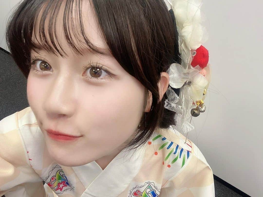 のインスタグラム：「🌈🍒  3連休毎日ニジストの皆さんと話したり会えたり出来てとっても幸せでした~💞  全部衣装が違ったけどみんなはどれが好き~？  私は写真でしか見た事のなかった アッハッハ!〜超絶爆笑音頭〜 を着れたのが特に嬉しかったです🕊 ͗ ͗〰︎︎♡  休み明けも頑張るぞ~✊🏻  #河村果歩 #nicola #おはスタ #おはガール #かほっち #ニコラ #ニコモ #ニコラ10月号発売中 #SUPERGIRLS #スパガ #アイドル」