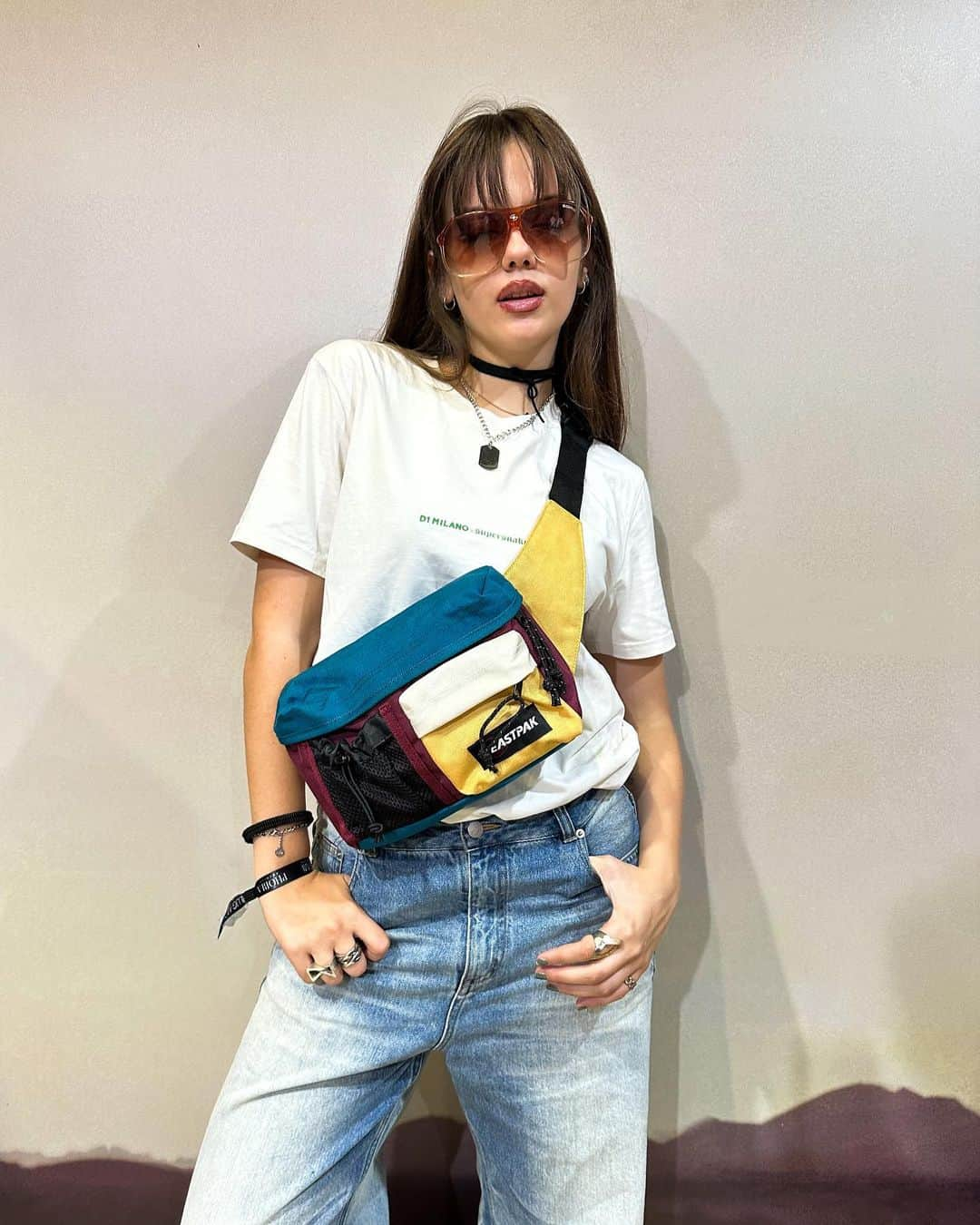 イーストパックさんのインスタグラム写真 - (イーストパックInstagram)「Our Varsity Waist Blocking bum bag with extra space is adopted by @sofia.craighero   Available on www.eastpak.com #builttoresist」9月18日 20時57分 - eastpak