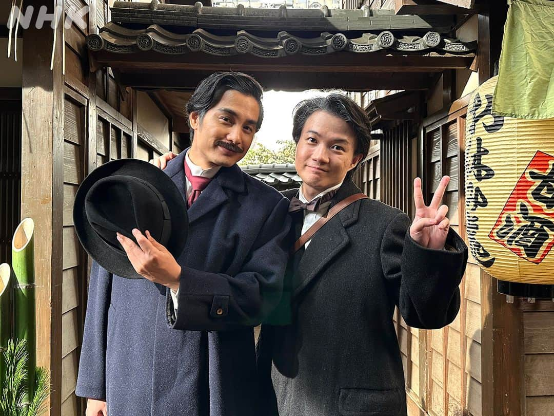 らんまんさんのインスタグラム写真 - (らんまんInstagram)「#らんまん観察日記📷  幼少期から長い付き合いの万太郎と佑一郎の２ショット🌟  二人とも大人の貫禄がつきましたね☺  #朝ドラらんまん #神木隆之介 #中村蒼」9月19日 18時00分 - asadora_ak_nhk