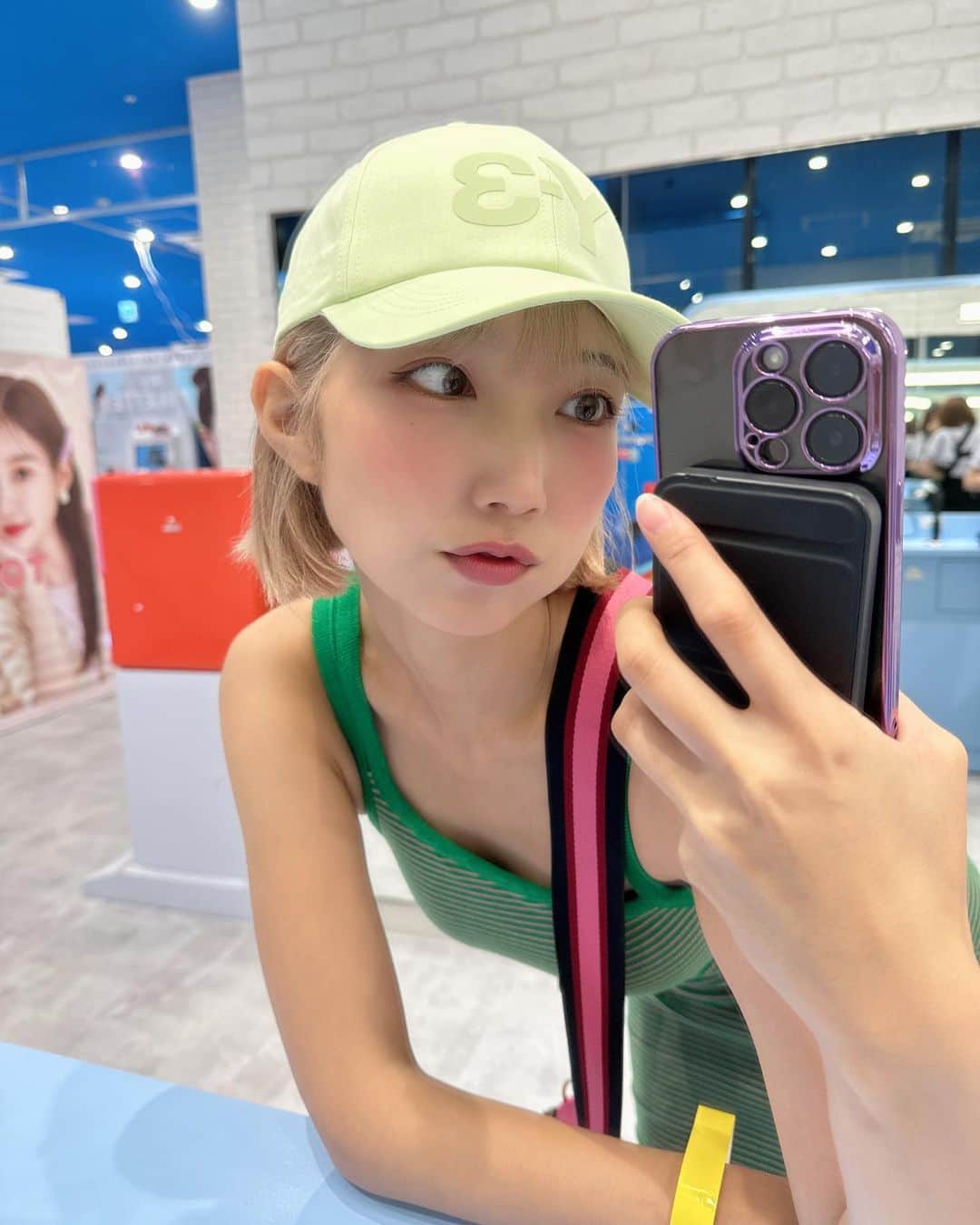 のインスタグラム：「🎮❤️ . . . . #ゲームセンター #love #맞팔 #tagsforlikes #japanesegirl #女孩 #发#爱 #instadaily #グラビア #日系穿搭」