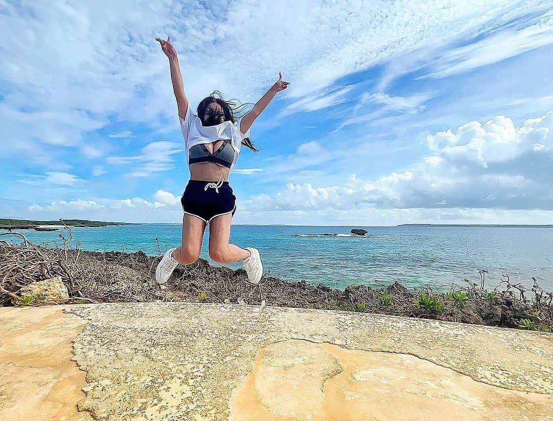 さくら悠さんのインスタグラム写真 - (さくら悠Instagram)「This is the end of the photo record of the photo trip of Miyakojima😊  It was a fun trip, but it wasn't enough. I wanted to enjoy it more.🥹  I also shot on YouTube, so I'll post it soon, so please look forward to it❤️  I'm going to post sexy from tomorrow, so please support me❤️  宮古島の写真の旅の記録の写真はここまでです😊  楽しい旅行だったけど物足りなかったなぁもっと満喫したかった🥹  YouTubeの撮影もしたので近々投稿するのでお楽しみにね❤️  明日からはセクシーな投稿していくので応援よろしくね❤️」9月18日 21時23分 - mym_official_ig
