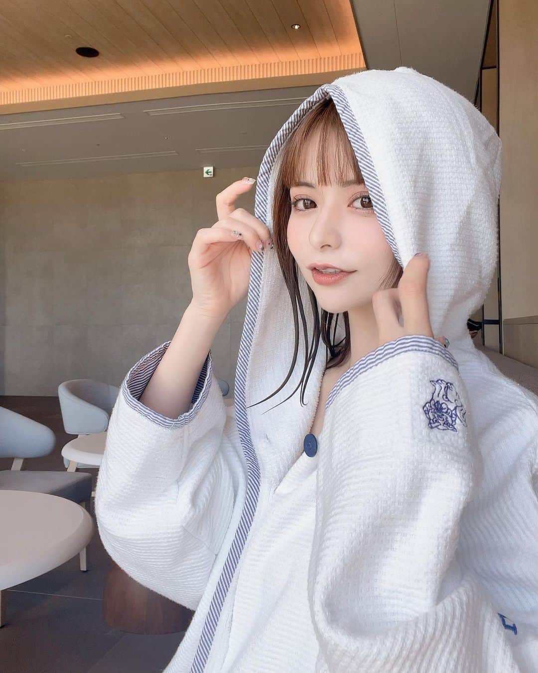 紅羽祐美さんのインスタグラム写真 - (紅羽祐美Instagram)「髪乾かすのってめんどくちゃいよね」9月18日 21時32分 - kure_yumi