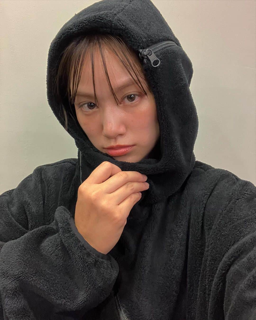 永井美夕さんのインスタグラム写真 - (永井美夕Instagram)「可愛い可愛いフリースが入荷🖤 楽ちん、軽い、暖かい！ 東京の冬は過ごせそうです⛄️ そろそろ秋冬支度始めようかなと。ゴルフされる方にもおすすめな軽めアウターです！⛳️ 是非お試しください🙏🏻  #paf」9月18日 21時36分 - miyuu_nagai