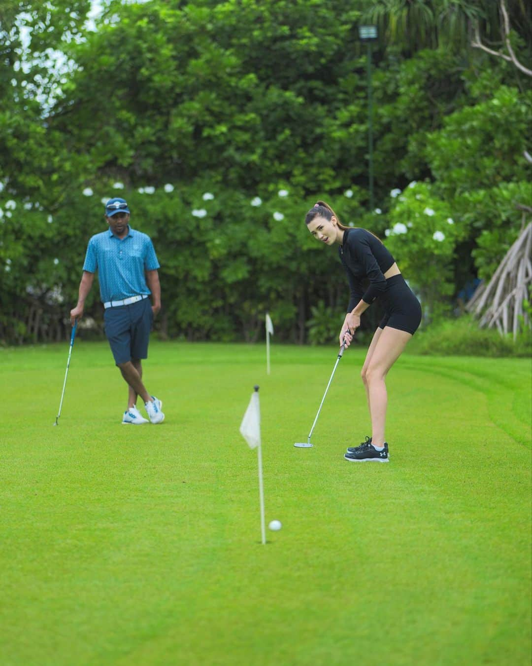 サビーナ・アルシンベコバさんのインスタグラム写真 - (サビーナ・アルシンベコバInstagram)「Enjoy holidays with activity. Tennis, golf, volleyball, padel tennis in Hideaway 😍  #maldiveshideaway #hideawaybeachmaldives #myhideaway  #signaturecollectionmaldives #thesignaturecollection #elevatedluxurymaldives #curatedluxurymaldives」9月18日 21時37分 - altynbekova_20