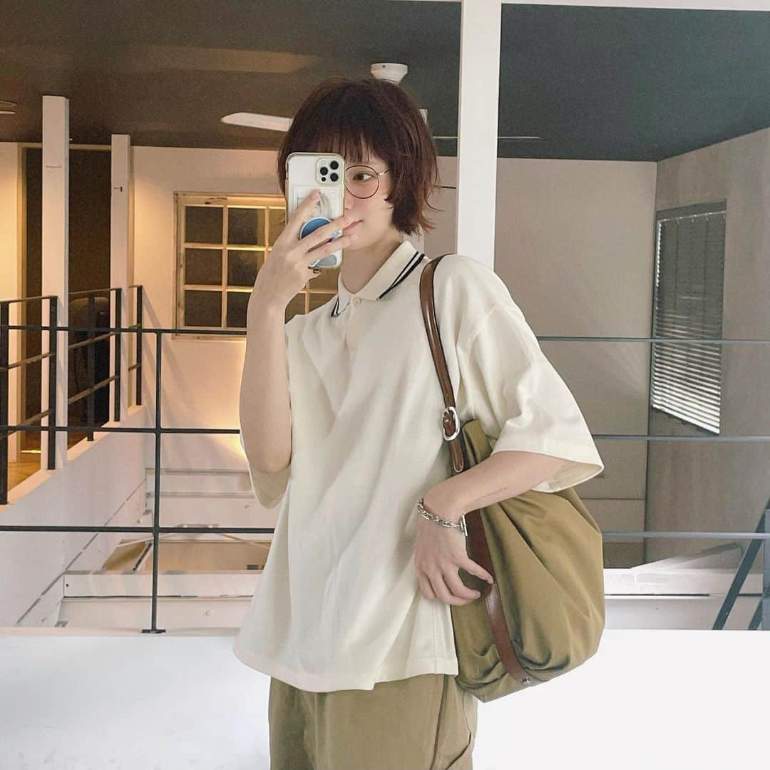 村濱遥のインスタグラム：「髪がちょっと オレンジになったよ🍊  あと、最近のお気に入り おnewバッグ 👜  いっぱい入るし かわいいし いぇーい☻  荷物が多いお仕事の日にも 大活躍しておる 🫶」
