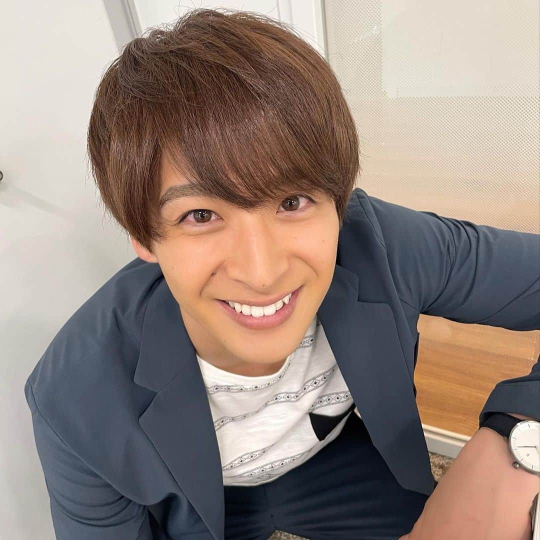 山下航平のインスタグラム：「告知してから、しばらく経ちましたが、 ついに来週から『○○ちゃん』に佐々木爽介が登場します。  お楽しみに。 予告もTVerか、番組公式サイトから見れます。  第二章「高学歴ちゃん」編 9月24日(日)深夜0時55分〜  @marumaru_drama   #まるまるちゃん #ABCテレビ」