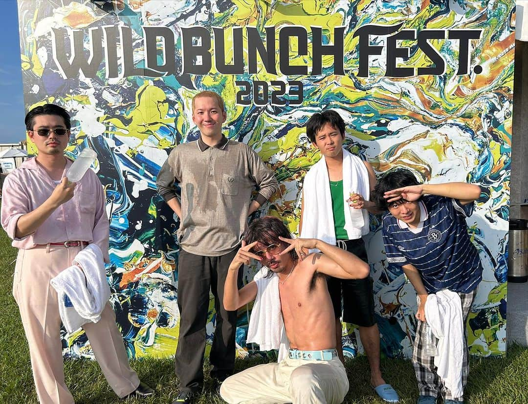 OKAMOTO’Sのインスタグラム：「. ❤️‍🔥2023.09.18(月･祝) 山口きらら博記念公演 「WILD BUNCH FEST.2023」  OKAMOTO'S初出演！！  ありがとうございました✨  終演後コメントは 公式アプリ「オカモトークQ」にて プレミアム会員限定で公開中です💫 c-rayon.com/lp/okamotos/ap…」