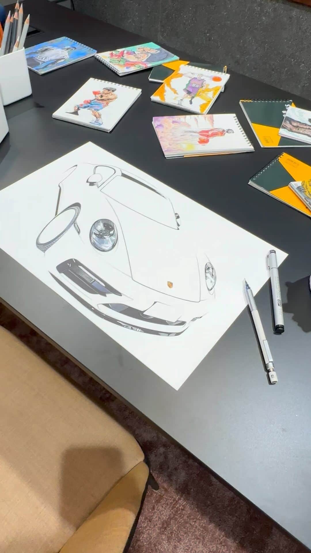 石川直宏のインスタグラム：「『PORSCHE × Dai Tamura』  #Porsche #ポルシェ @porschestudioginza  #DaiTamura #田村大 @dai.tamura」