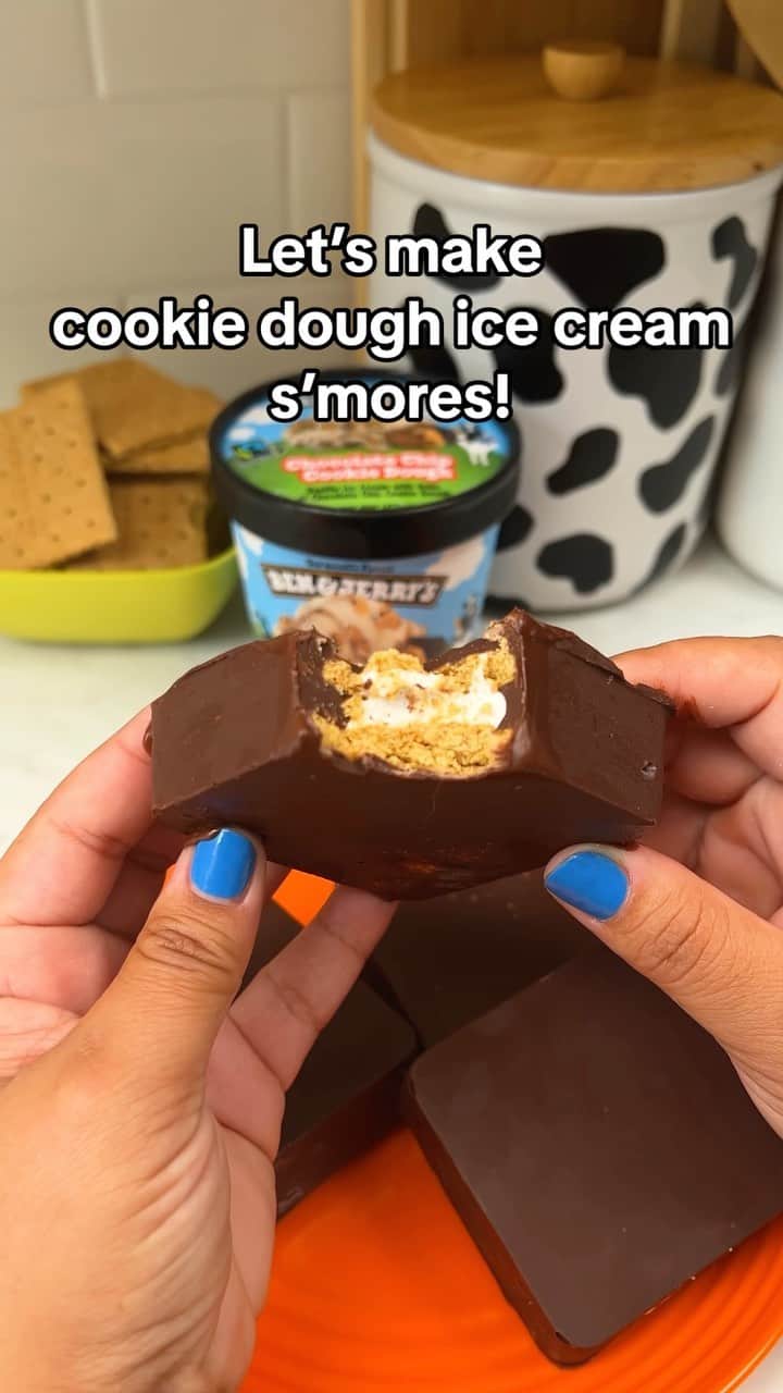 のインスタグラム：「A new take on s’mores — no campfire required. #benandjerrys #icecream #smores #dessertrecipe」