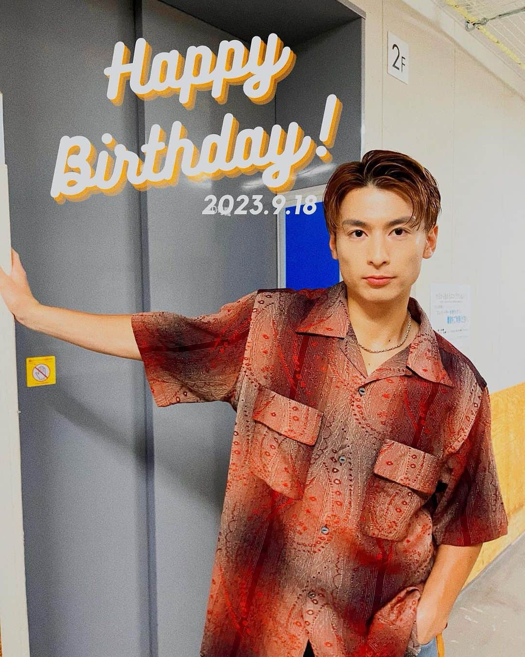 lolさんのインスタグラム写真 - (lolInstagram)「🎶.•*¨*•.  Happy Birthday Naoto Komiyama  　　　　.•*¨*•.¸¸🎶」9月18日 23時02分 - lol_official_avex