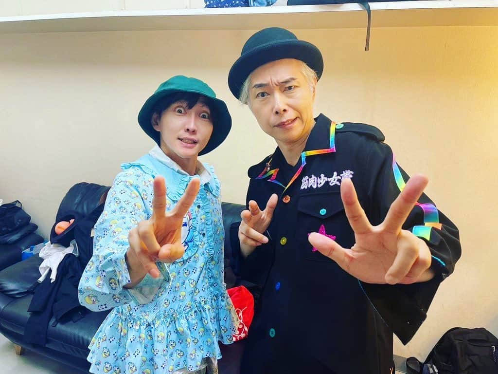 のインスタグラム：「オーケンさんと🐼」