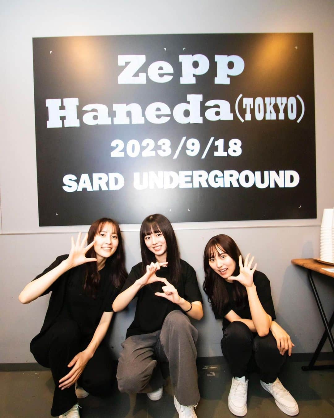 杉岡泉美さんのインスタグラム写真 - (杉岡泉美Instagram)「Zepp Haneda!! ありがとうございました😖 改めて、ライブはいいなと思いました。皆さんやメンバーと、思いっきり楽しめる時間が最高です！次はZepp Osaka Bayside！思いっきり一緒に楽しめたら嬉しいです✨🎸❤️‍🔥」9月18日 23時12分 - sard_sugioka
