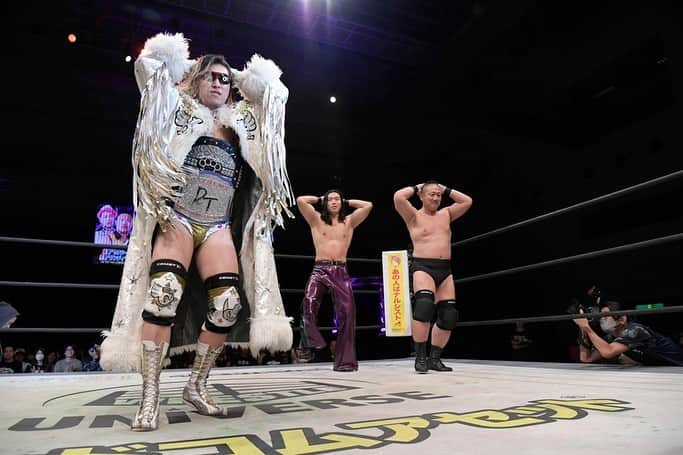 平田一喜さんのインスタグラム写真 - (平田一喜Instagram)「#名古屋国際会議場 🌞  #プロレス #プロレスリング #プロレスラー #DDTプロレス  #professionalwrestling #Prowrestler #釣り好き #美容男子 #美容好き #銭湯 #スーパー銭湯 #銭湯好き #サウナ #サウナ好き #筋肉 #muscle #バス釣り好き #美容 #ddtpro #平田 #平田一喜 #kazukihirata」9月18日 23時49分 - parakissk
