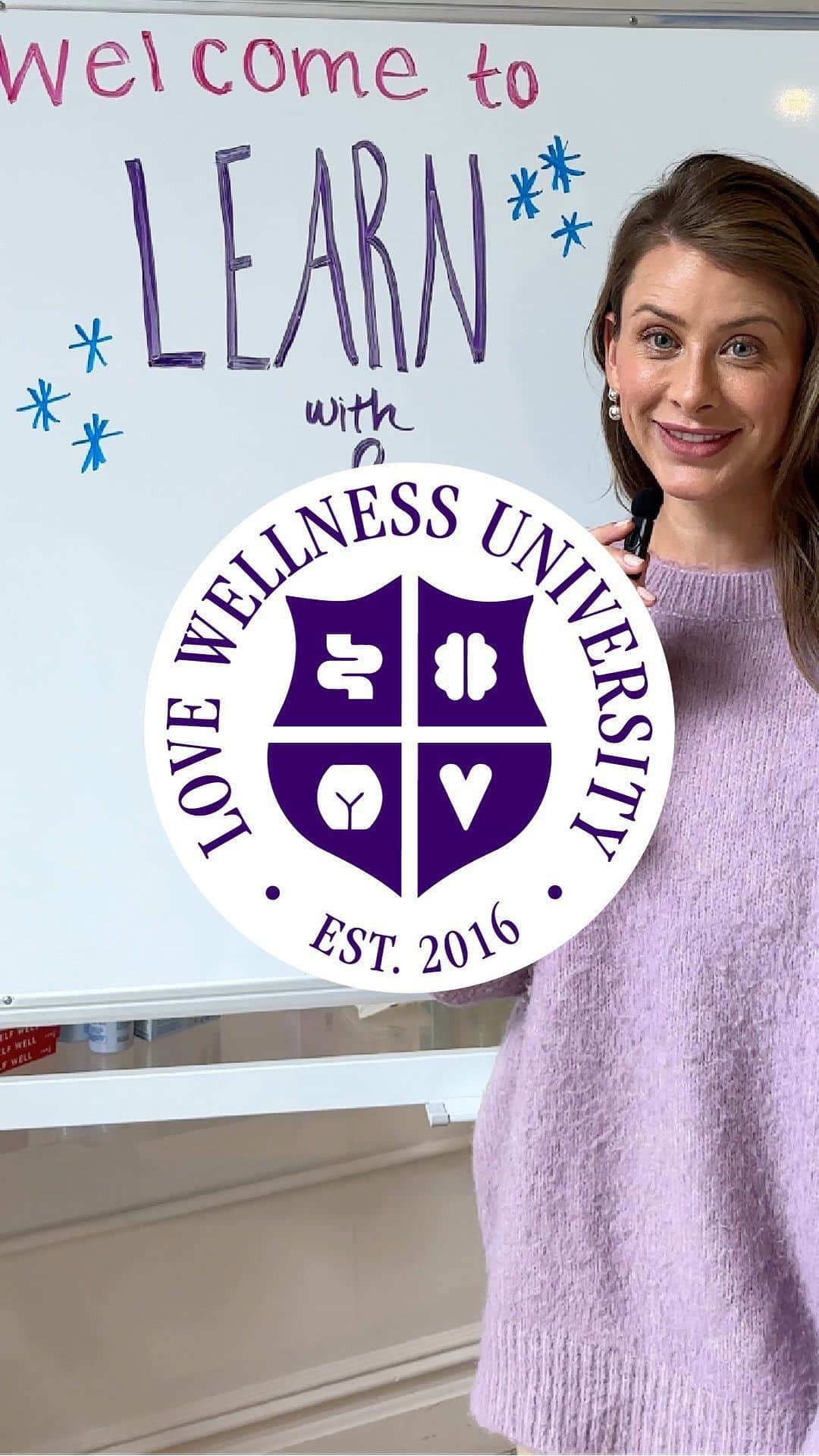ロー・ボスワースのインスタグラム：「Lo here! I’m proud to announce you’ve officially been accepted to Love Wellness University 🎓!   Ready for class? We can’t wait for you to learn with us!」