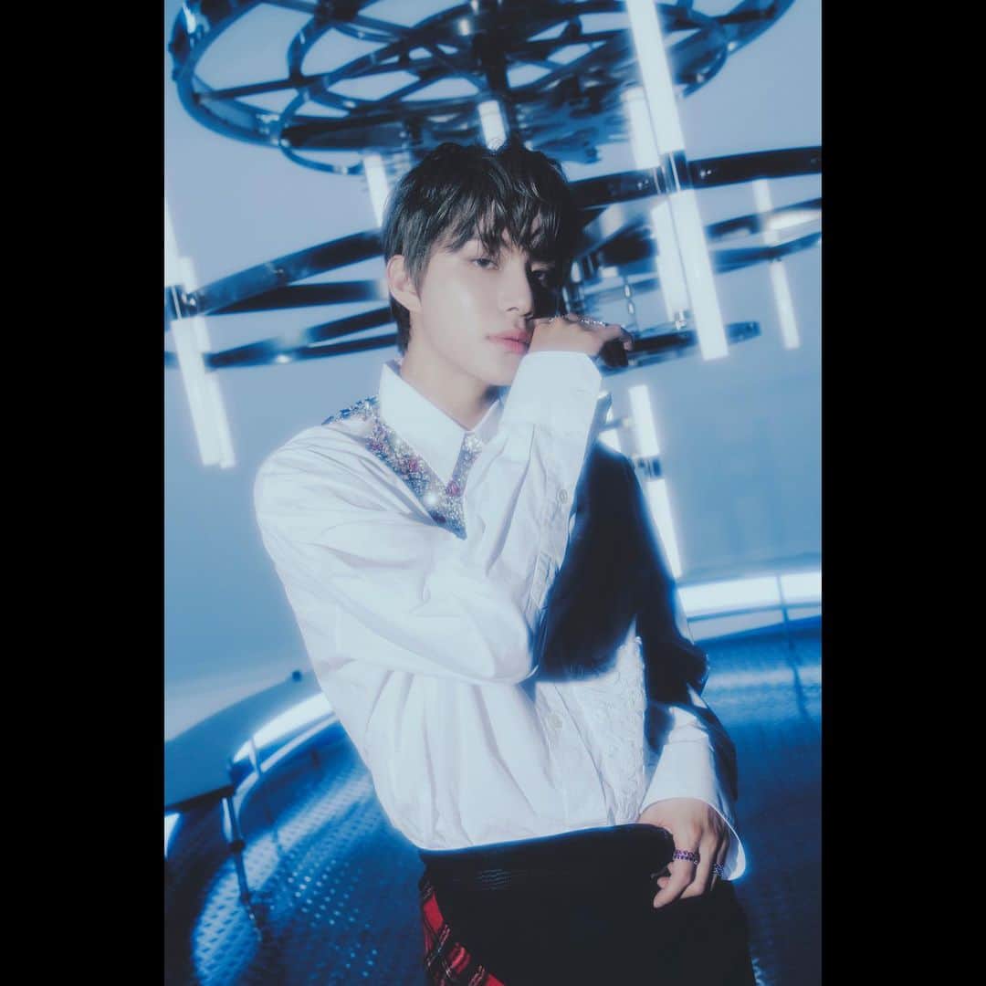 SMエンターテインメントさんのインスタグラム写真 - (SMエンターテインメントInstagram)「‘Fact Check’ Chandelier ver. #JUNGWOO  @sugaringcandy   【Fact Check - The 5th Album】 ➫ 2023.10.06 1PM (KST)  💿Pre-save&add https://NCT127.lnk.to/FactCheck  #NCT127 #FactCheck #不可思議 #NCT127_FactCheck @nct127 @nct  #NCT127_FactCheck_불가사의 #FactCheck_불가사의_不可思議」9月19日 0時06分 - smtown