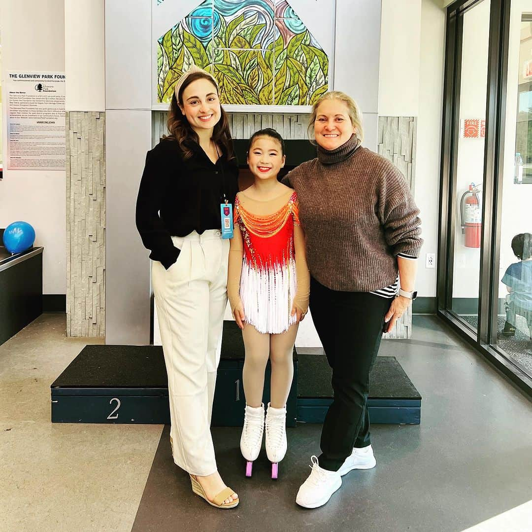 アナスタシア・カヌーシオさんのインスタグラム写真 - (アナスタシア・カヌーシオInstagram)「✨2023 National Solo Dance Finals ✨  Wow, I can’t believe the solo dance season is over. I’m so proud of the hard work our skaters have put in over this season! Congratulations to all who qualified!   ✨Zoe Tripple - Eleventh in the nation in Pre-Bronze Patterns. Congratulations on qualifying for the finals in your first solo dance season!   ✨Cyndia Zan - Fifth in the nation in Pre-Bronze Patterns. Congratulations on qualifying for the finals in your first solo dance season!   ✨Sophia Zhou - First in the nation in Bronze Patterns. Second in Juvenile Combined. Third in Pre-Silver shadow. 🥇🥈🥉   ✨Emily Zhou - Ninth in the nation in Pre-Silver Patterns. Fifth in Intermediate Combined.   ✨Anna Xu - First in the nation in Intermediate Combined. Third in Pre-Silver shadow. 🥇🥉  ✨Ellie Stone - Sixteenth in the nation in Silver Patterns.   ✨Evan Bertz - Third in the nation in Gold Patterns. Eighth in the nation in Junior Combined. 🥉  ✨Charlotte Manfield - Fifth in the Nation in International Patterns. Eighth in the nation in Senior Combined.   I can’t wait to see what next season has in store for all of you!」9月19日 0時27分 - stasiarose