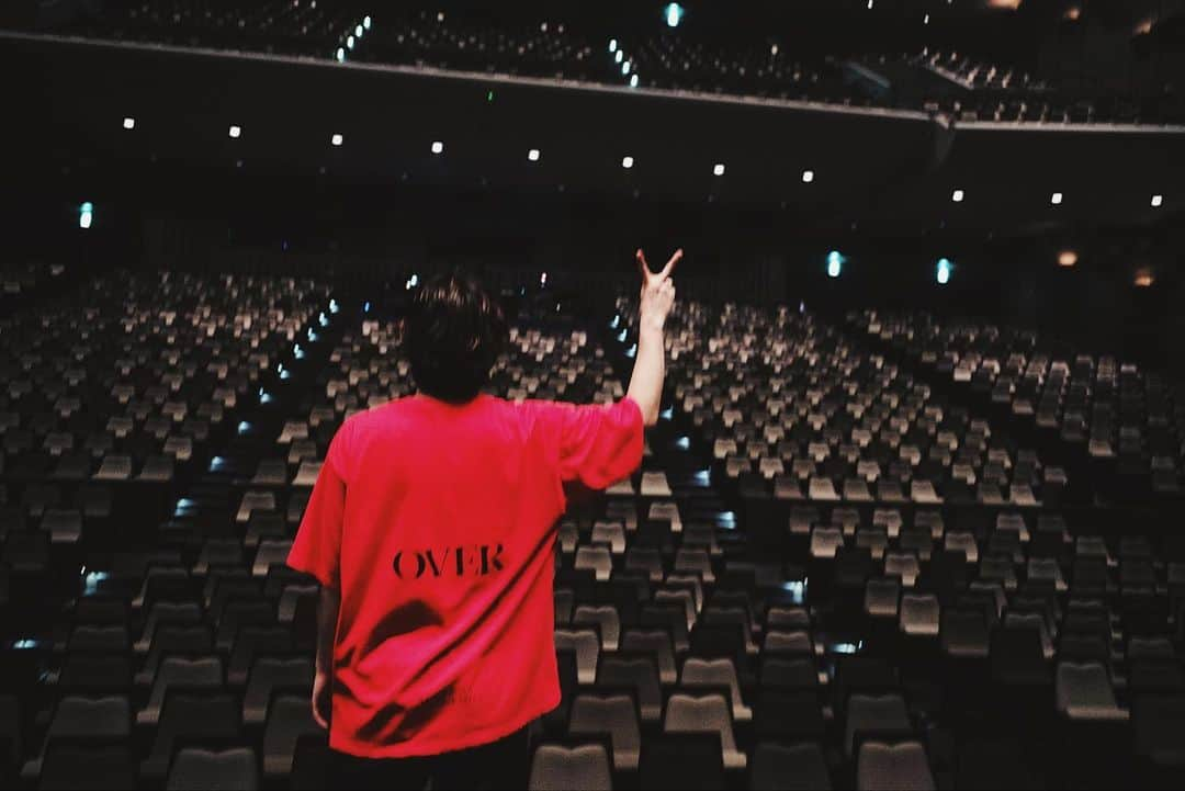 三浦大知さんのインスタグラム写真 - (三浦大知Instagram)「OVER TOUR 千葉 本日もとても幸せな時間でした ステージから見える皆さんの笑顔に癒されました 有難うございました☺️ 次は神奈川👍 会場でお待ちしています🔥 #DAICHIMIURALIVETOUR2023 #OVER #千葉」9月19日 0時49分 - daichimiura824