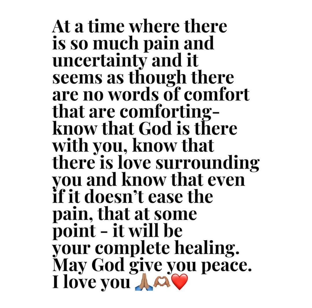 キーシャ・エップスのインスタグラム：「Something that I wrote and posted to my stories last week. It was for a dear friend and a major loss she’s enduring but I felt in posting, someone else could benefit from it….And so I hope today, someone can…and whatever day this crosses your path. A lot of us are dealing with a lot of pain and it’s not even the holidays yet. I hope most of us are clear and in the know of our seasons because it doesn’t change it but it helps🫶🏽  Praying for healing, love, strength & grace for us all.  So therefore - cherish even the small moments, encounters, wins & triumphs. God bless you❤️🫶🏽✨  Edit: Complete healing doesn’t necessarily mean it will not be with you. It just won’t be debilitating but… in time🫶🏽🙏🏽Take one day at a time✨」