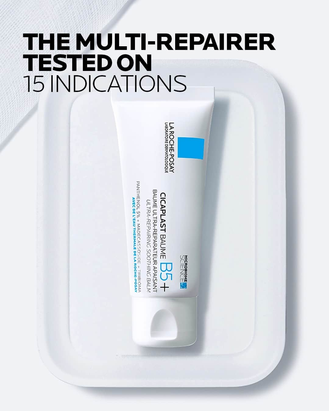 La Roche-Posayのインスタグラム：「Irritated skin can be a real downer. Whether it's scars, burns, sensitivities, dryness, or itchiness, we feel you! That's where CICAPLAST Baume B5+ steps in. With its impressive healing power range, day after day, it soothes and shields against everyday irritations. And guess what? The results are truly remarkable!   ✌️ After 1 use: - 90% of pain sensation and itching. 👍 In 1 week: -51% for redness after 7 days. 👌 In 3 weeks: 70% complete scar recovery.   And you, what are you using CICAPLAST Baume B5+ for? We'd love to hear your stories!   All languages spoken here! Feel free to talk to us at anytime. #larocheposay #cicaplast #sensitiveskin #scars. Global official page from La Roche-Posay, France.」