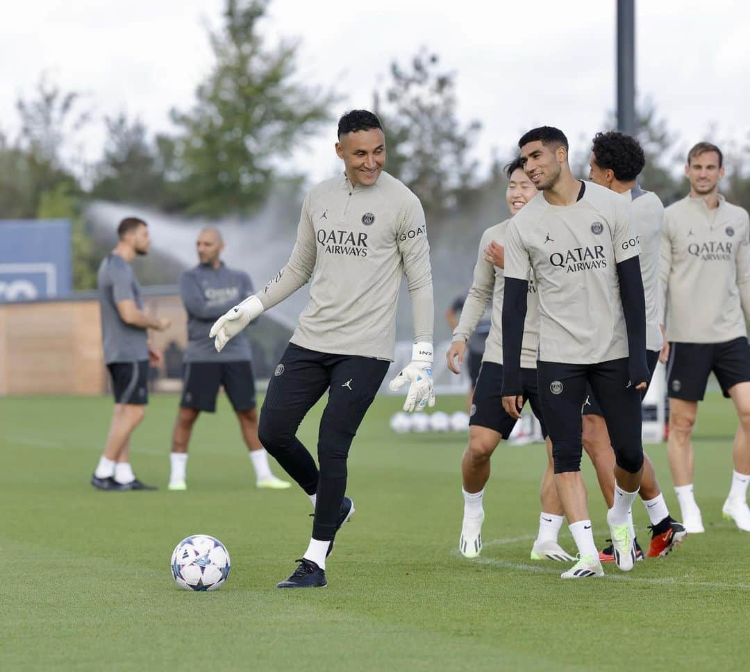 ケイラー・ナバスのインスタグラム：「#ucl」