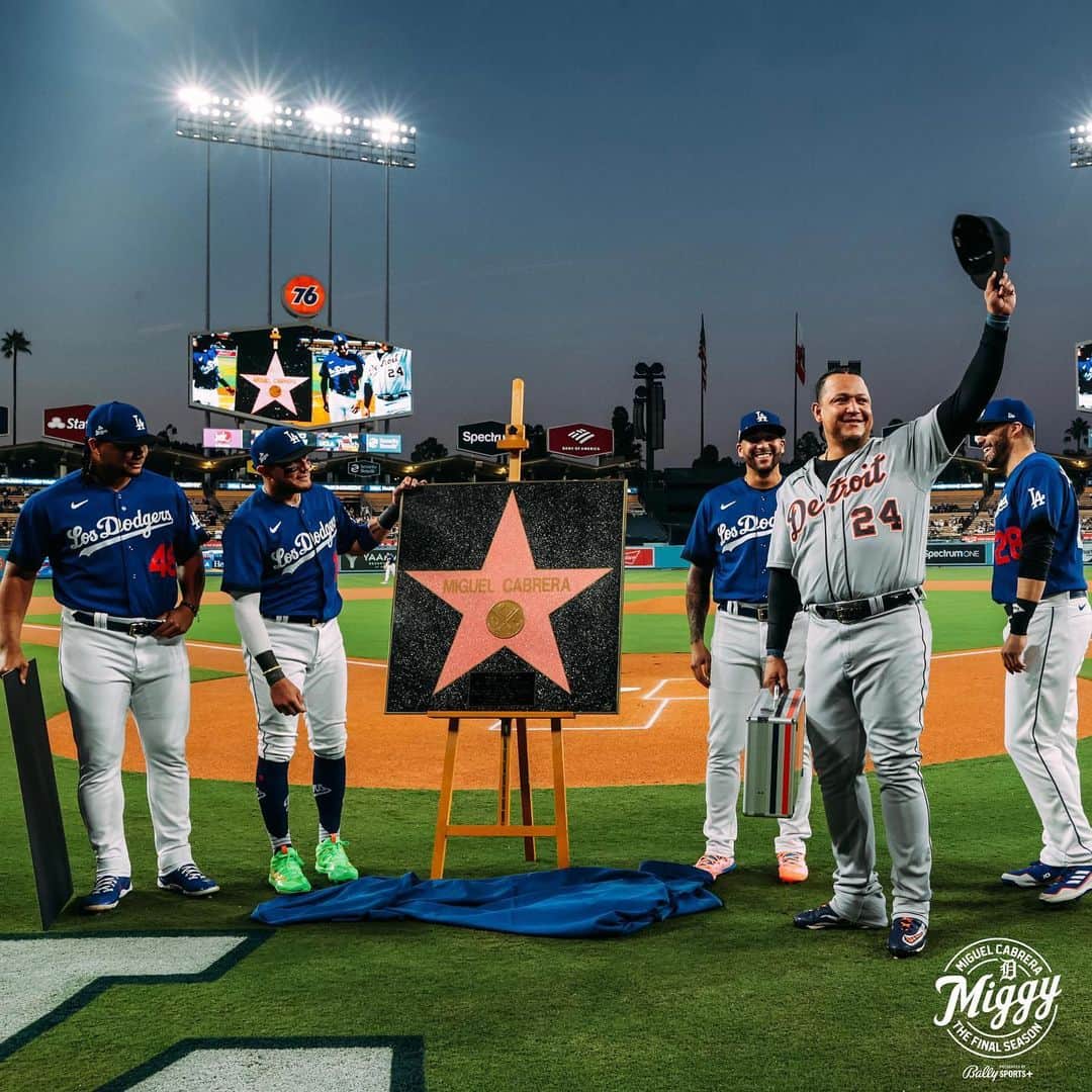 のインスタグラム：「Thank you, @dodgers! #GraciasMiggy」