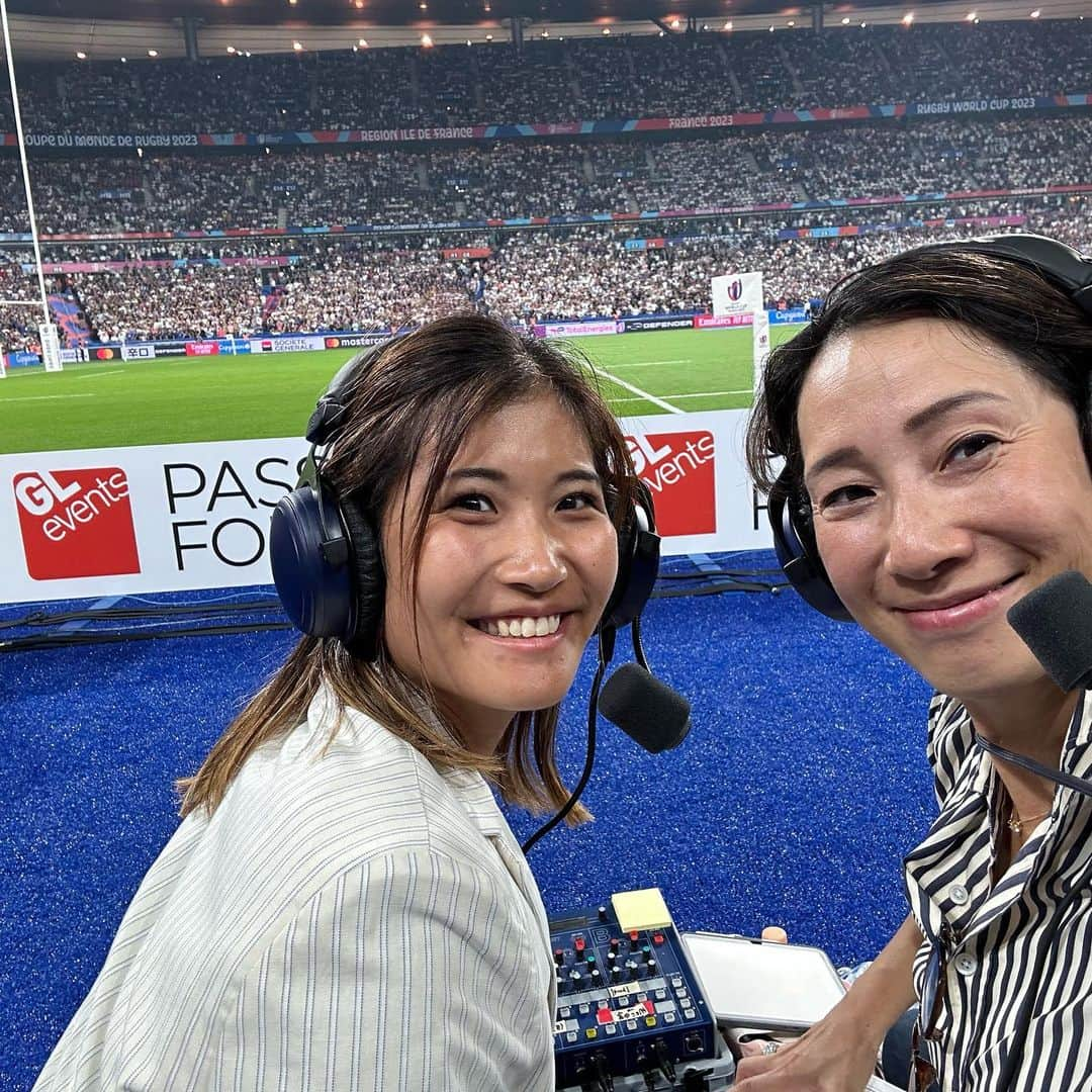 富田真紀子さんのインスタグラム写真 - (富田真紀子Instagram)「Rugby World Cup ✖️NHK #初めてのサイドライン #同時通訳なくなったミックスゾーン #急遽1人で同時通訳 #初めてのフランス語質問 #カタコト日本語   こんな仕事させていただいていることが信じられないし、失敗ばっかりだけど、こんな機会に心から感謝して、もっと選手の素晴らしさを伝えられるようになりたいです。  #ポー日記」9月19日 4時07分 - makikotommy