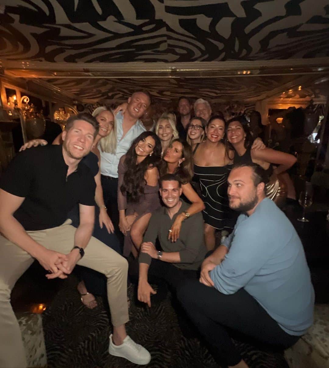 Jessica Wrightさんのインスタグラム写真 - (Jessica WrightInstagram)「Birthday celebrations were pretty special this year 🥳🪩 thanks to everyone who made me feel so special. Just about recovered from Saturday night 🥵🍸 last pic explains why」9月19日 4時16分 - jesswright77