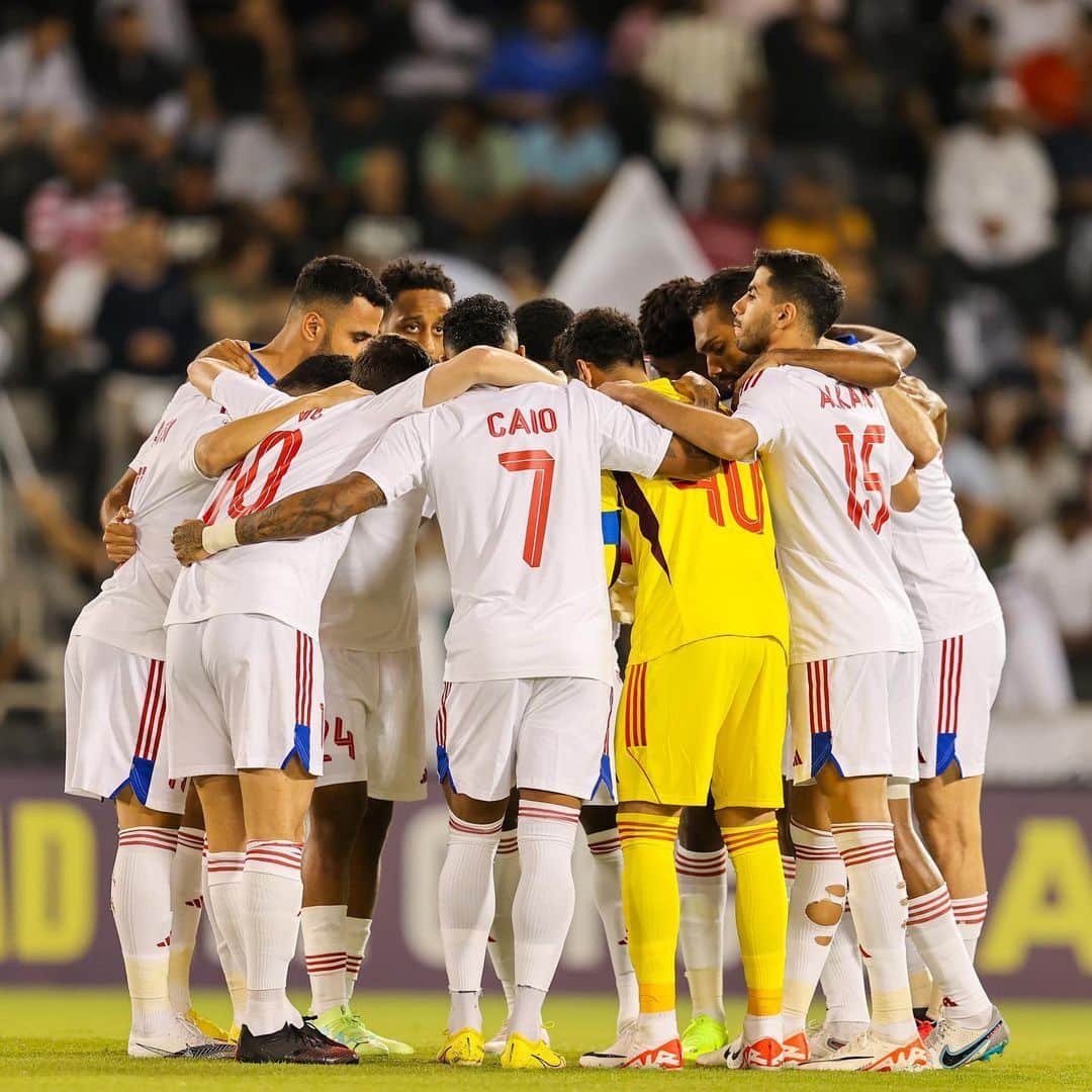 カイオ・ルーカス・フェルナンデスのインスタグラム：「great effort guys,teamwork, we keep fighting 🙌🏿🔥⚡️」