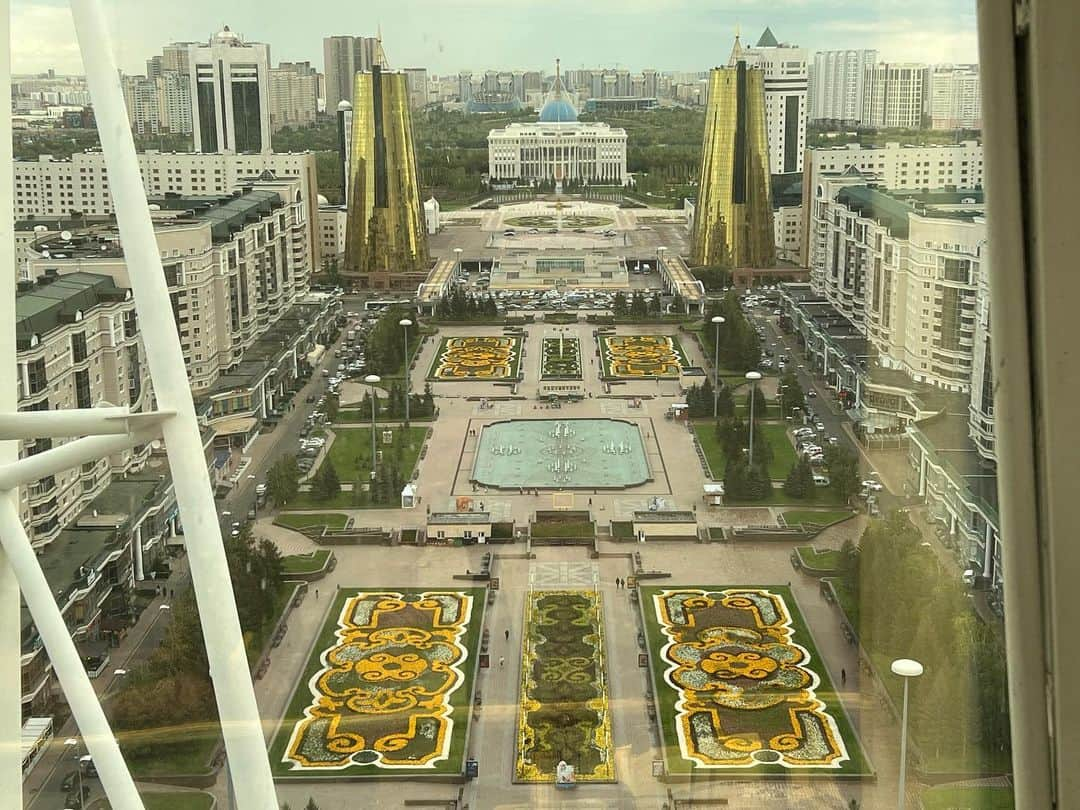 ショーン・ガンさんのインスタグラム写真 - (ショーン・ガンInstagram)「I can’t say enough about what a magnificent time we had in the beautiful city of Astana, Kazakhstan. The people were amazing. And the food! Just an amazing and breathtaking trip. I look forward to visiting again!   *special thanks to @rusdarus and @natalinasergeevna and their team, Juliette and @zscentertainment for putting it together, @_aleksandrkuznetsov for general awesomeness, and @tashalitas for being the best travel companion there is.」9月19日 6時10分 - thejudgegunn