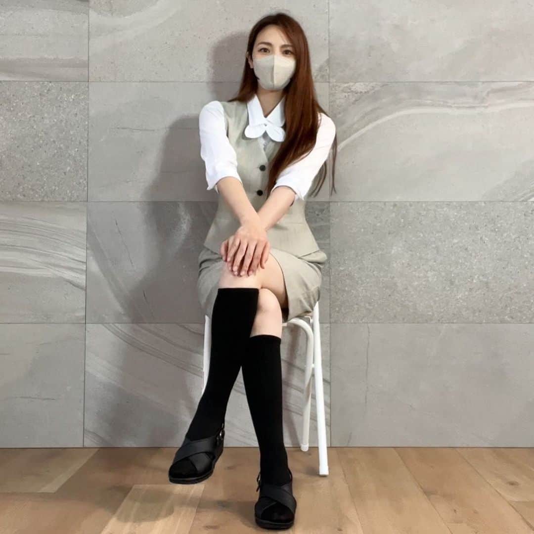のインスタグラム：「おはようございます🤗 3連休明け今週もがんばるぞー❣️」