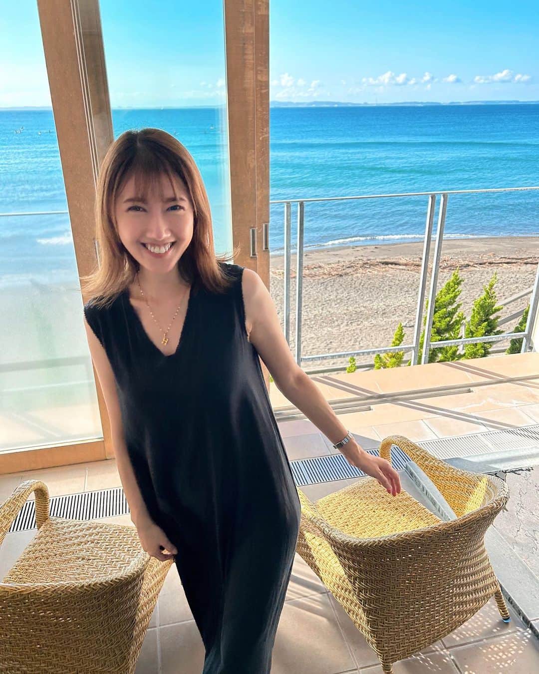多岐川華子さんのインスタグラム写真 - (多岐川華子Instagram)「海を眺めながら温泉にも入れる最高の宿でした。  昼間は灼熱だったけど、朝晩は涼しくて良い時期だった☺️  #さざね #千葉」9月19日 8時18分 - hanako__official