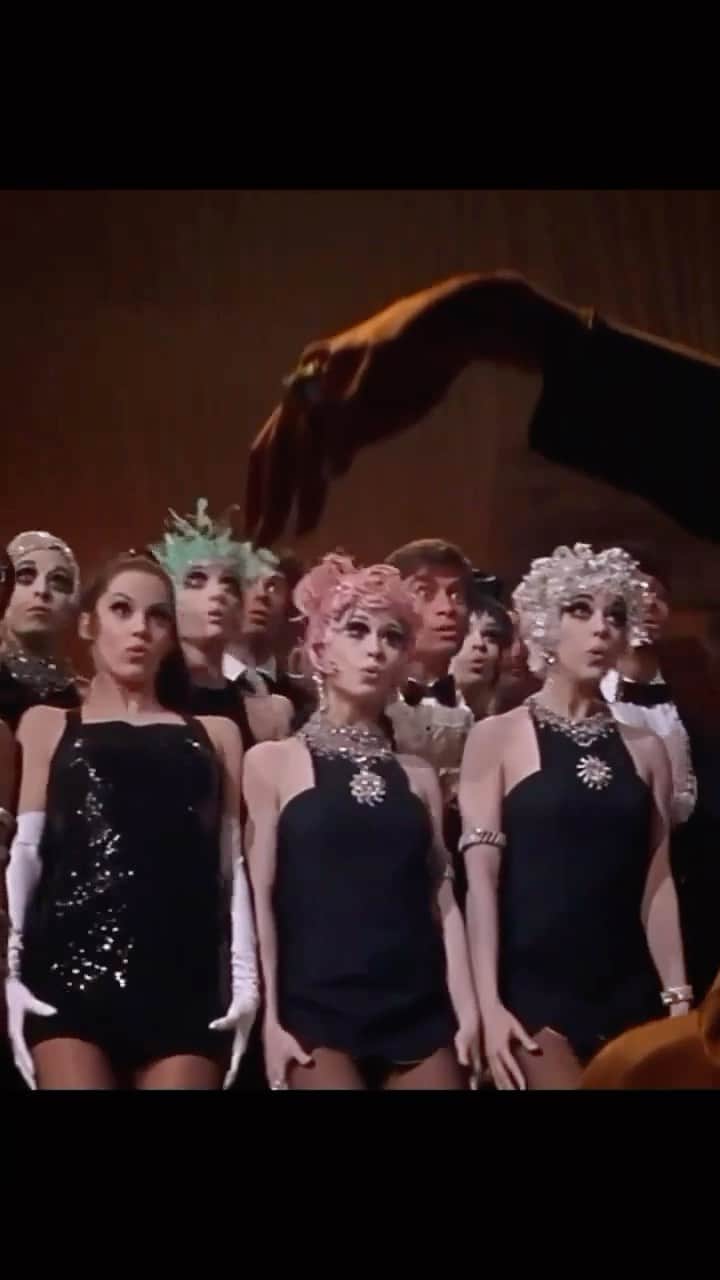 マリサ・トメイのインスタグラム：「Sweet Charity  (1969) #BobFosse」
