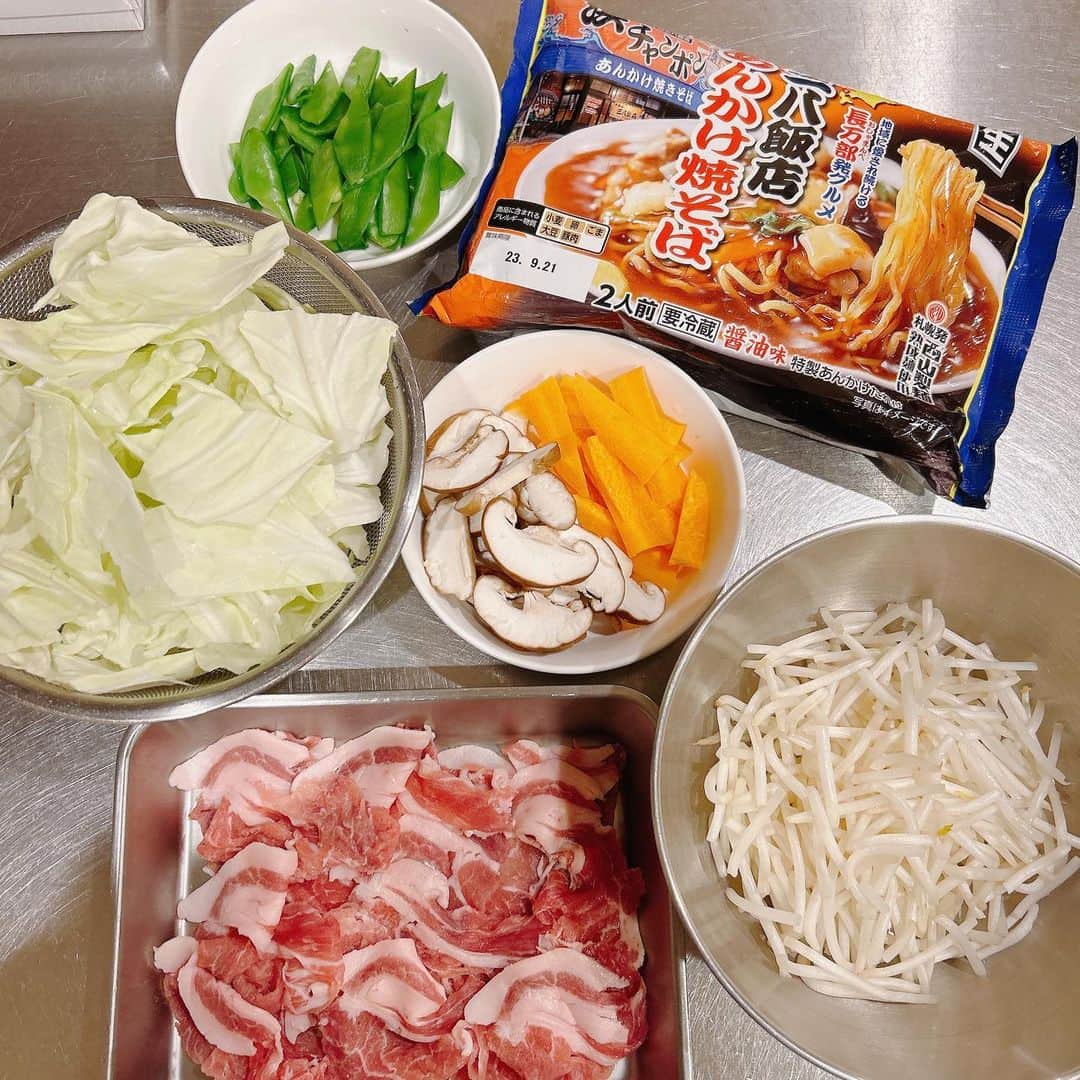 葉月里緒奈さんのインスタグラム写真 - (葉月里緒奈Instagram)「はい、これも😁 #おうちごはん #夕ご飯#あんかけ焼きそば#rionahazuki」9月19日 9時43分 - riona_hazuki
