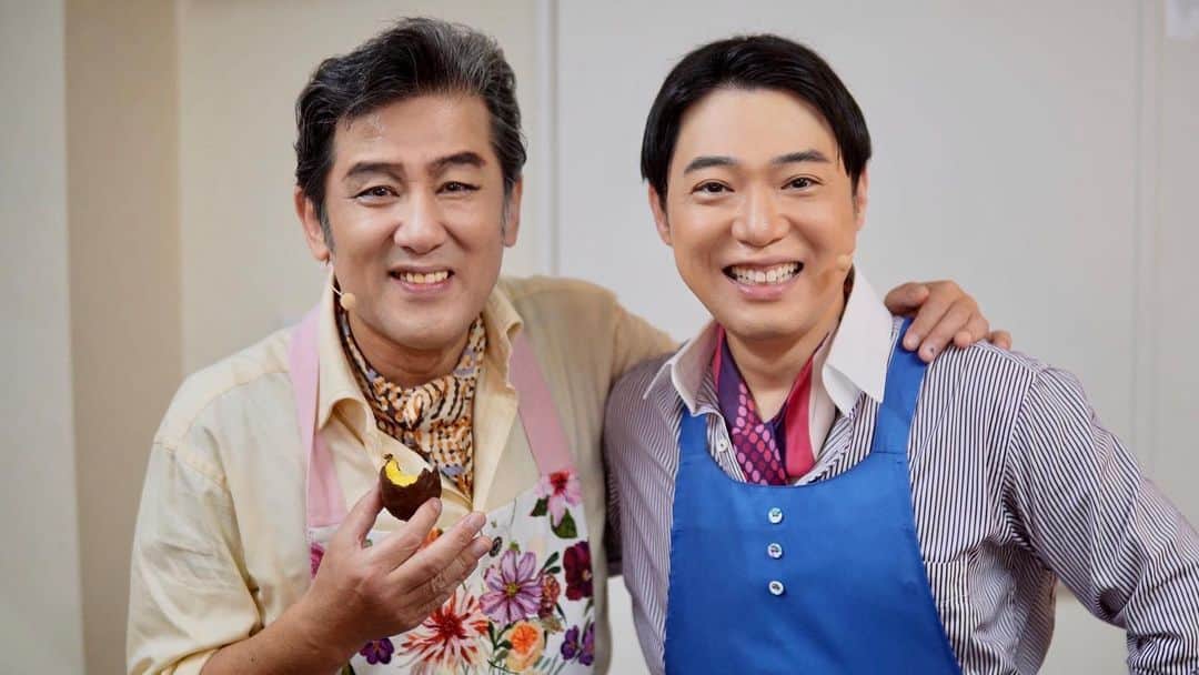 西野誠のインスタグラム：「#ミュージカルスクールオブロック 東京公演千穐楽を迎えました。東京ラストはスペンサーのパートナー、ウィリアムズ役の阿部裕さんと🍪」