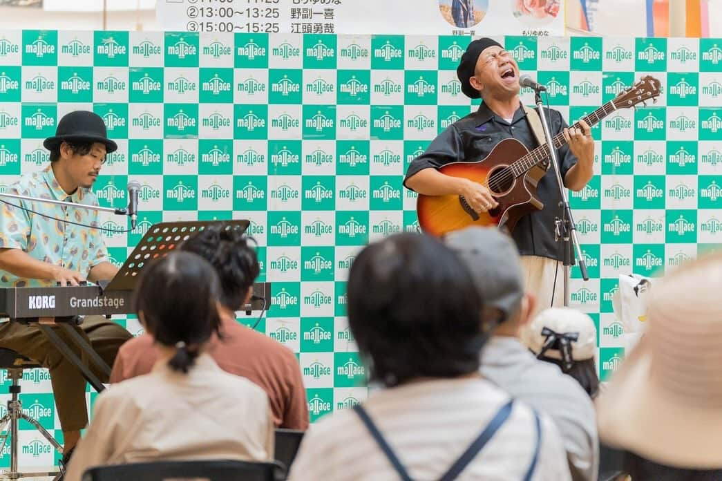 江頭勇哉さんのインスタグラム写真 - (江頭勇哉Instagram)「⁡ ⁡ ⁡ モラージュ佐賀にてLIVEでした🎶 ⁡ 色んなところから足を運んでもらえて心から感謝です‼️ ⁡ ⁡ 次のLIVEも楽しみだ🦍🎶 ⁡ ⁡ 【NEXT LIVE】 ⁡ ⚫︎9/30 福岡 The Voodoo lounge  Skip the Chips 対バンライブツアー2023『RALLY』に出演！ ⁡ ⚫︎10/21 佐賀さいこうFES  ※江頭勇哉は14:00〜歌います。 ⁡ ⁡ 【お知らせ💡】 そして！ 本日よりオフィシャルサイトにてNEWグッズのオンライン販売も開始！ ⁡ エガグッズを持ってLIVEで盛りあがろう🦍‼️ ⁡ ⁡ ※LIVE、グッズの詳細は江頭勇哉 オフィシャルサイトへ💡 ⁡ ⁡ #江頭勇哉 #モラージュ佐賀 ⁡ 撮影📷 @zackey817  ⁡ 最幸」9月19日 21時04分 - yuuya_egashira