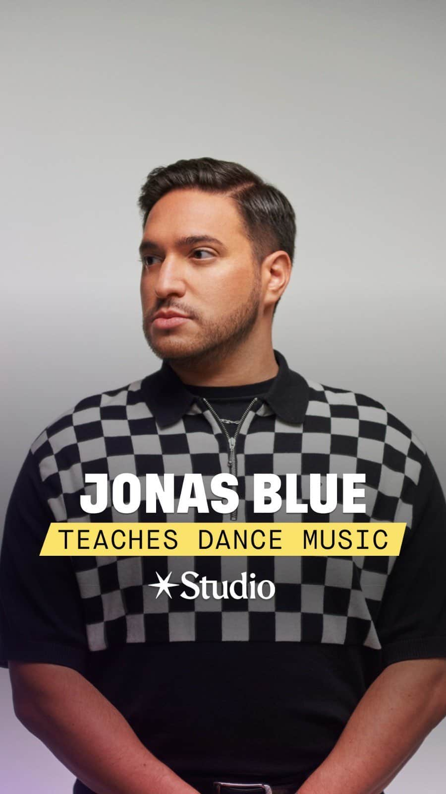 ジョナス・ブルーのインスタグラム：「My online class launches today on @studio   In this class, I teach you everything I know about writing & producing dance music.  I bring you into my studio and show you my full creative process from start to finish. I’m so happy to be able to share this with you.   Sign up at studio.com/jonasblue (link also in bio) by Friday, September 29th to get the class for a special launch price ⬆️」