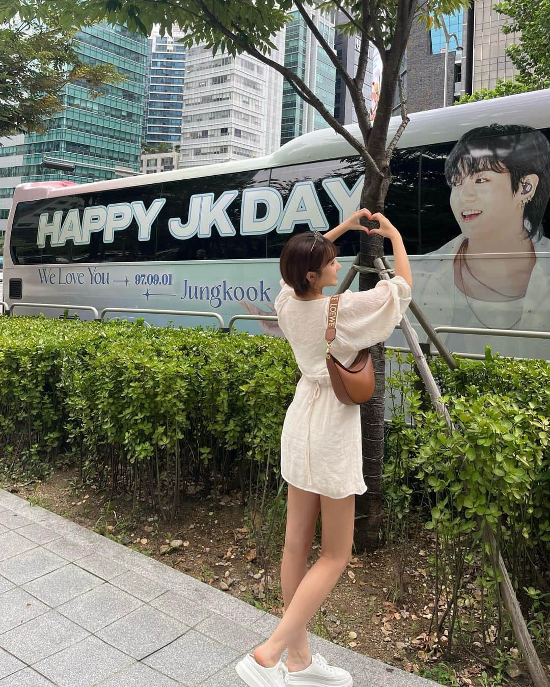 ERENAのインスタグラム：「계속 너무 좋아🫶」