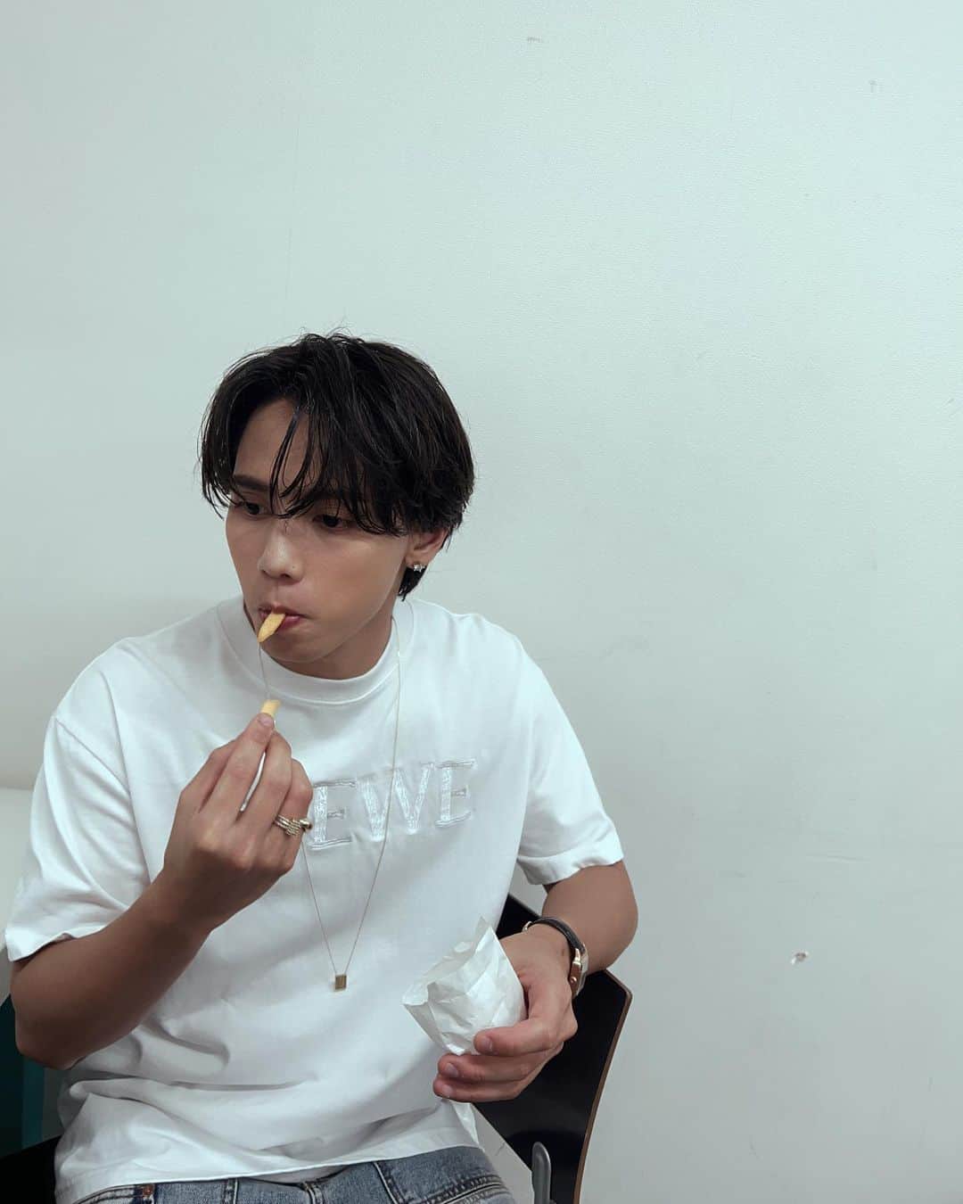 神谷健太のインスタグラム：「. 太っちゃいそうだけど良いよね？  I think I'm going to get fat,  is that okay?」