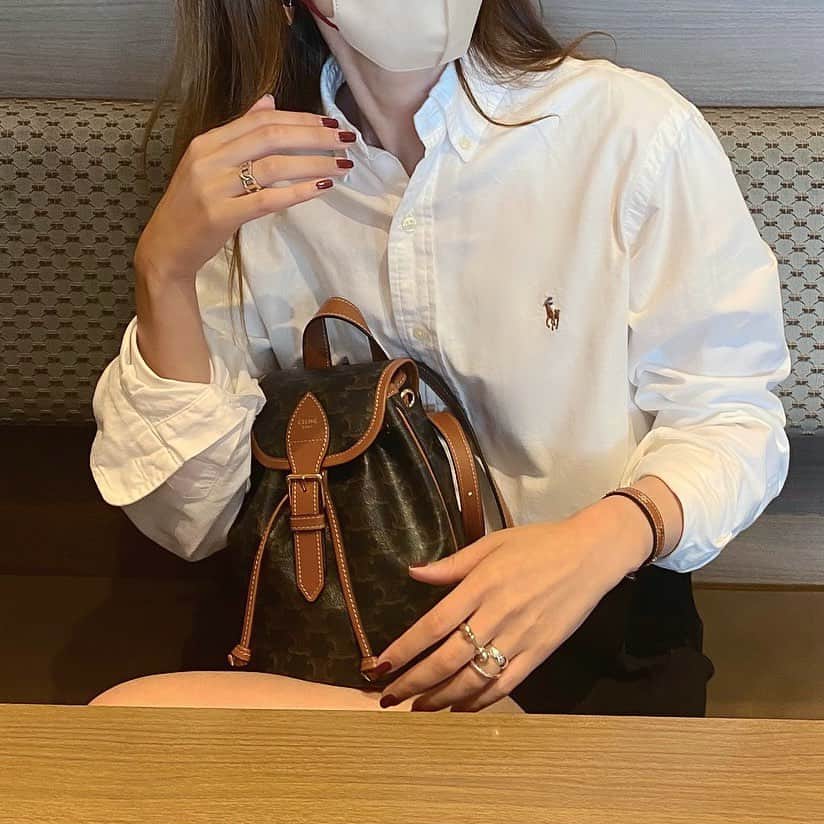 のインスタグラム：「・ この前の📷  コーデの詳細はブログに書いてます📝  #poloralphlauren #zara  #celine #celinebyhedislimane」