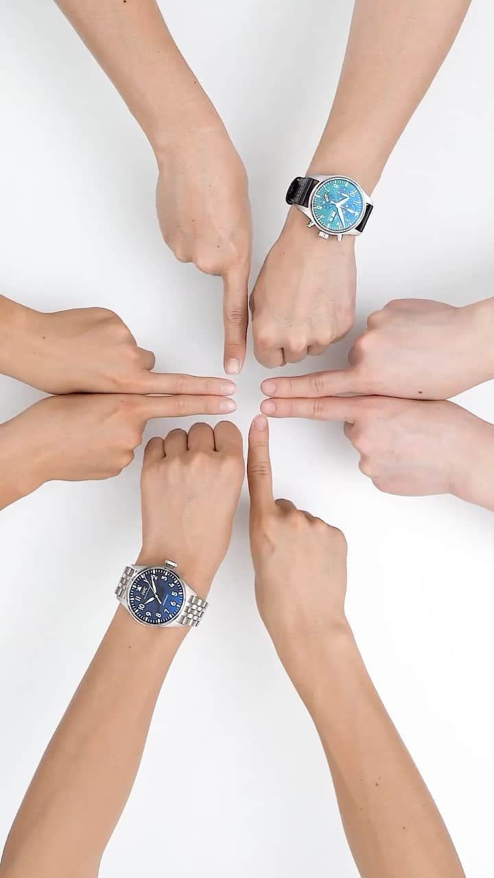 XTRAPのインスタグラム：「【OBJECT DANCE】 IWC × XTRAP⌚️ @iwcwatches @iwcwatches_jp   Choreographed by @xtrap.official  Edit by @yoshiohhoryen   #XTRAP#fingertut #指の万華鏡#fingerkaleidoscope #objectdance#iwc#iwcwatches #throwback」