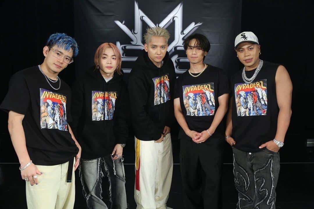 LIKIYAのインスタグラム：「⁡ MA55IVE THE RAMPAGE  「INVADERZ」 Release party in Tokyo🚀 ⁡ 楽し過ぎた🤤🔥 皆さんありがとうございました🙏✨ ⁡ まこっちゃんもありがとー🙋‍♂️ @makoto.hasegawa.official  ⁡ #MA55IVE #INVADERZ」