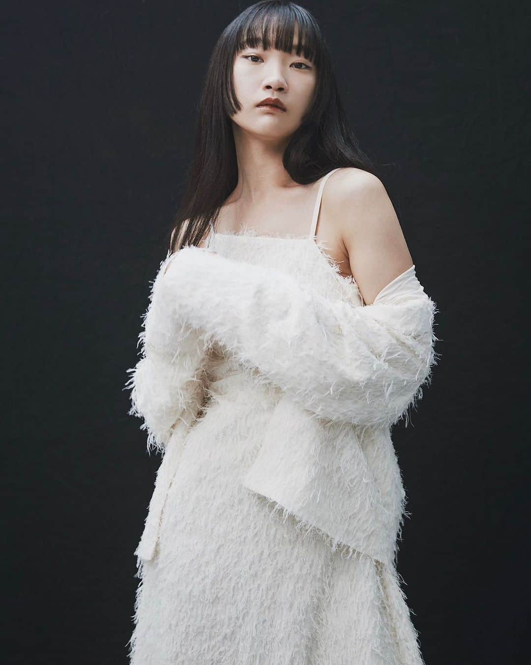 新田さちかのインスタグラム：「Jacquard Asymmetry Camisole Dress & Jacket.  #sachat」