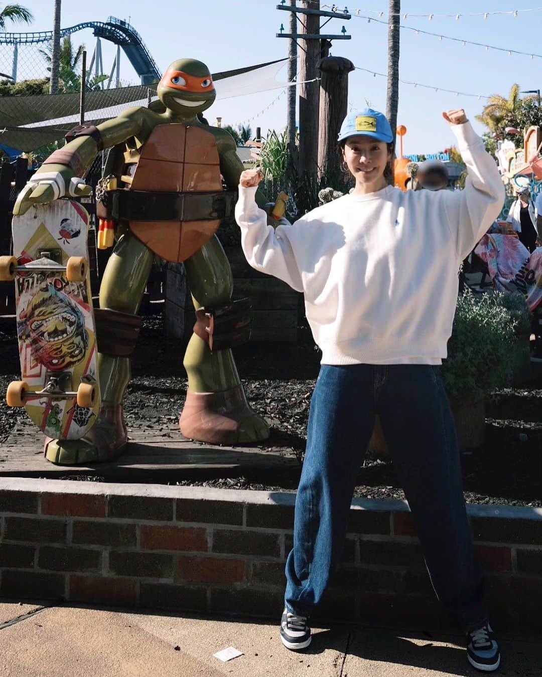 ハン・ジミンのインスタグラム：「. 방학🎢🎡🐢🐙🐠🌴」