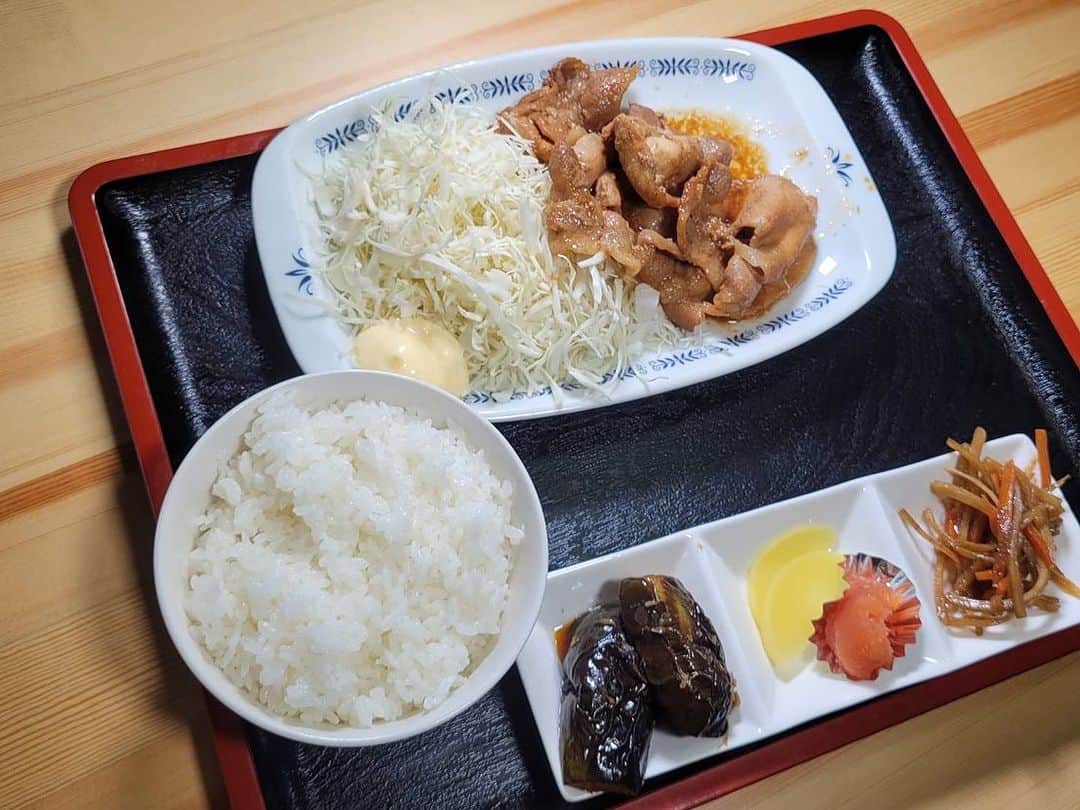 北海道放送「今日ドキッ!」のインスタグラム：「. 今日の#今日ドキッ は… 【卓アキぶらりサーチin増毛町】  開放感溢れるテラスで名物グルメを堪能✨  卓アキ大興奮のお店も発見…❓❗️」