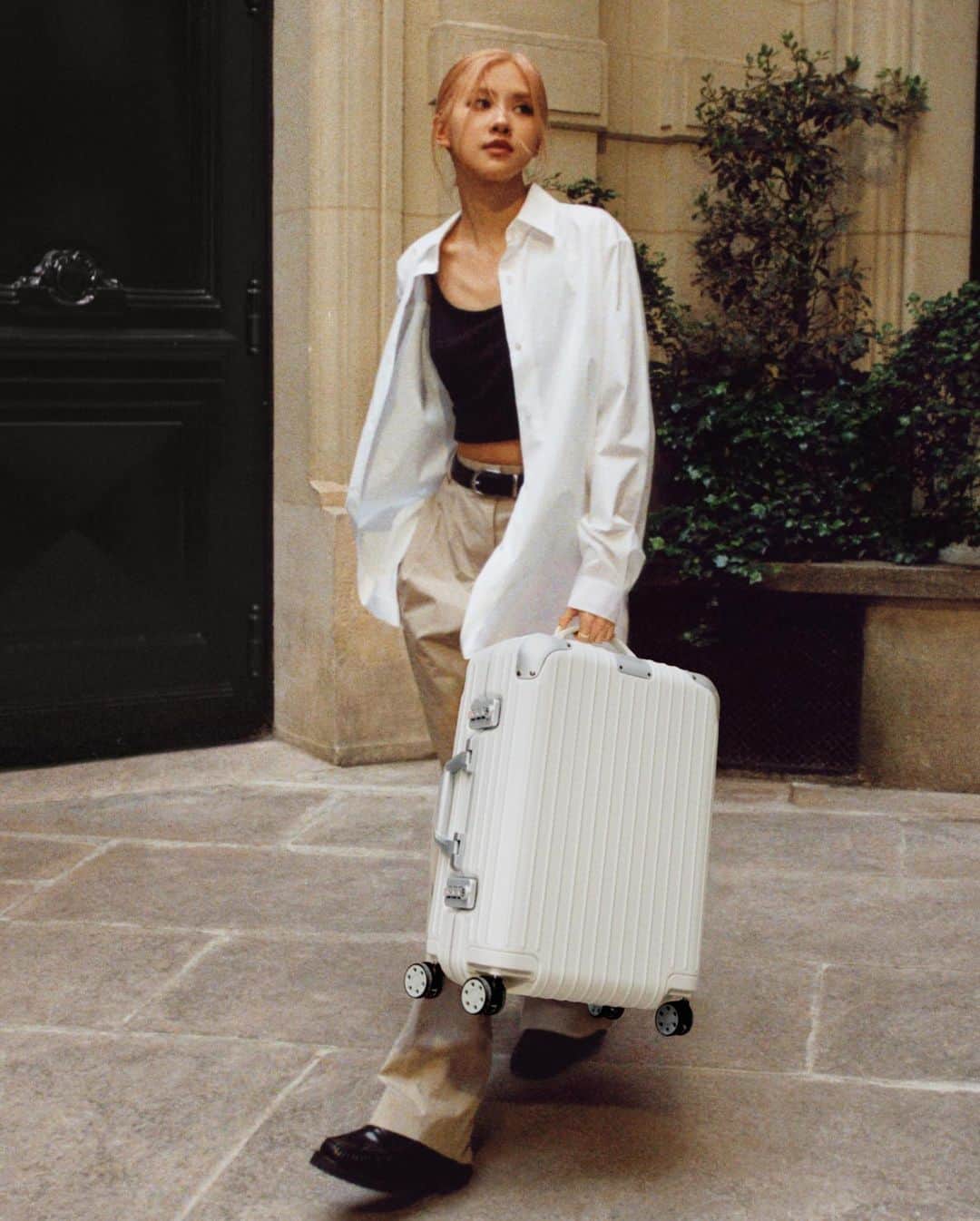 LVMHのインスタグラム：「@rimowa unveiled ‘Never Still 4,’ its new global campaign featuring ROSÉ, Sir Lewis Hamilton and Kylian Mbappé, scored by Hans Zimmer.  #LVMH #RIMOWA」