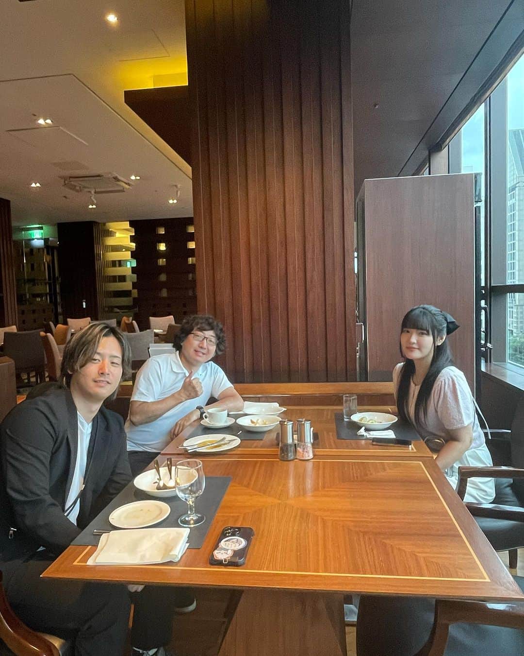 森川亮のインスタグラム：「韓国インフルエンサーグミさんと。」