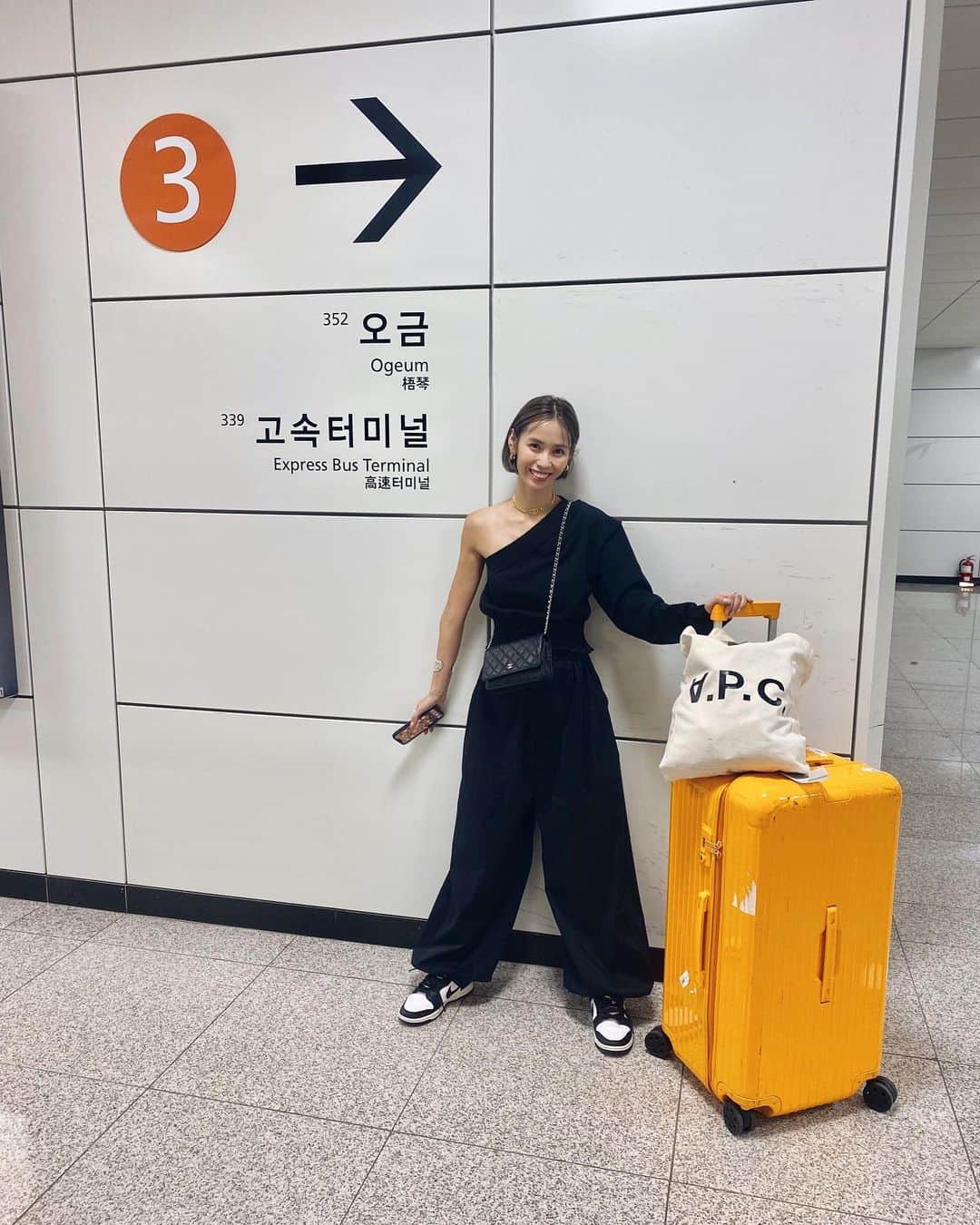 三輪麻未さんのインスタグラム写真 - (三輪麻未Instagram)「🇰🇷🇰🇷🇰🇷  大学生ぶりの韓国！ そして、10年以上ぶりの友達との旅✈️  ただ歩いているだけで楽しい。  #韓国#South#Korea#한국」9月19日 22時22分 - asami_miwa